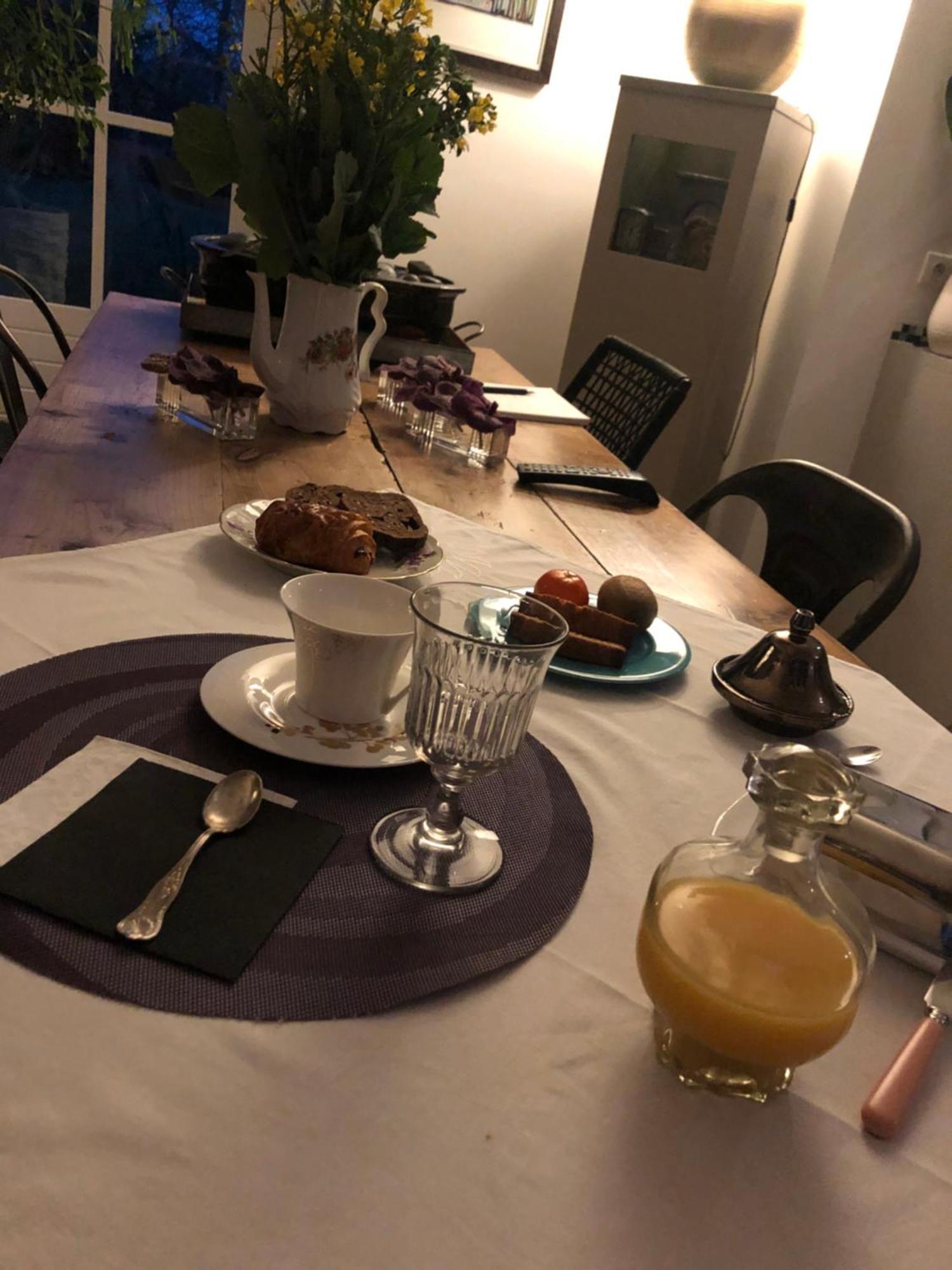 Bed and Breakfast La Thibautiere Blaison Exterior foto
